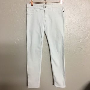 ABERCROMBIE & FITCH White Denim Jeans